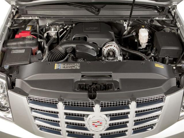 2011 Cadillac Escalade AWD Luxury