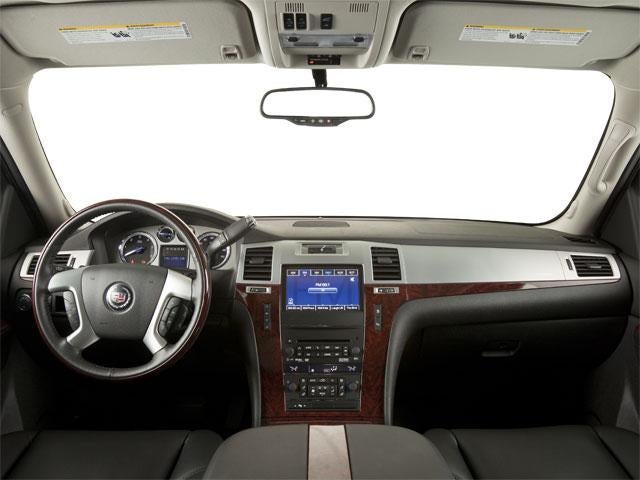 2011 Cadillac Escalade AWD Luxury