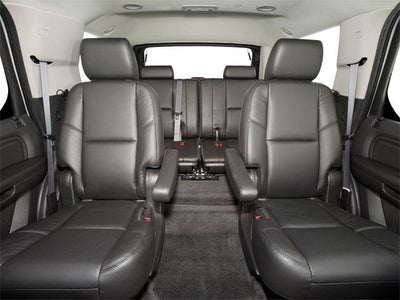 2011 Cadillac Escalade AWD Luxury