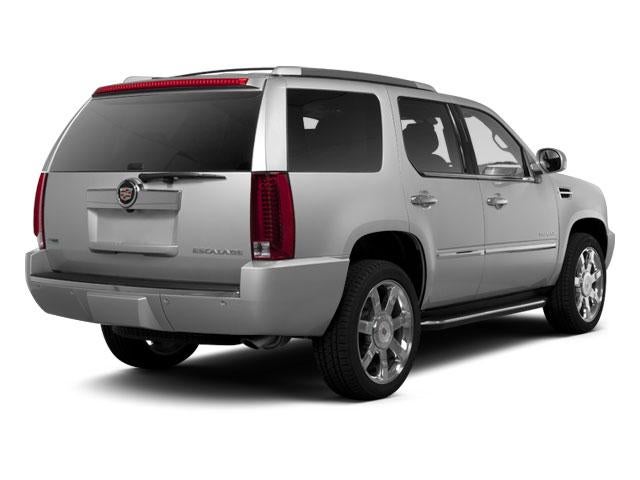 2011 Cadillac Escalade AWD Luxury
