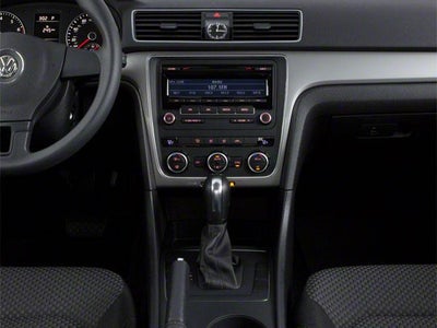 2013 Volkswagen Passat 4dr Sdn 2.0L DSG TDI SEL Premium