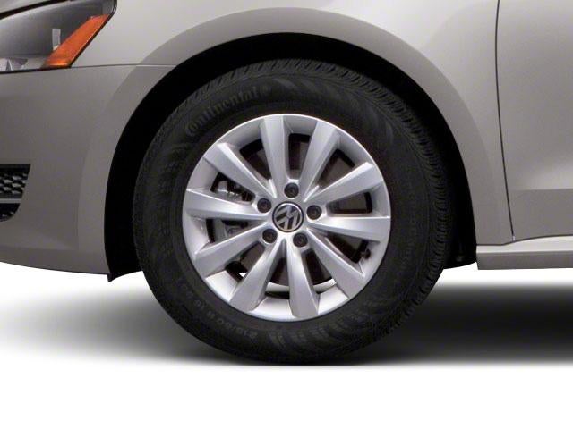 2013 Volkswagen Passat 4dr Sdn 2.0L DSG TDI SEL Premium