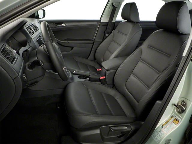 2011 Volkswagen Jetta 4dr Auto SE PZEV Sedan